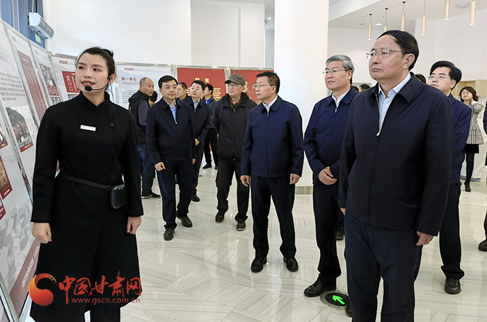 “學(xué)黨史、頌黨恩、跟黨走——紅色文化進(jìn)校園”活動(dòng)在蘭舉行 歐陽堅(jiān)李榮燦出席（圖）