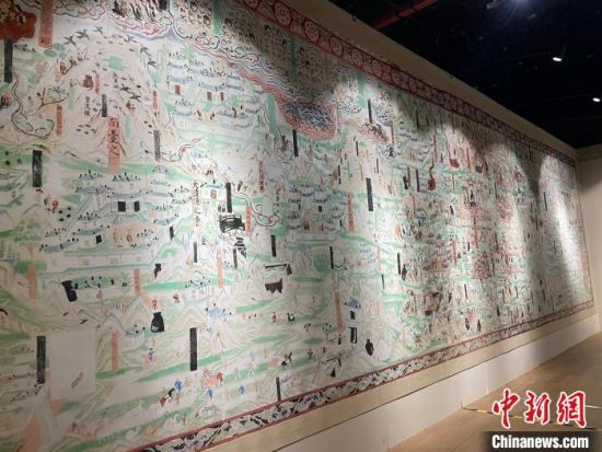 圖為展覽現(xiàn)場?！〗瓧顭?攝