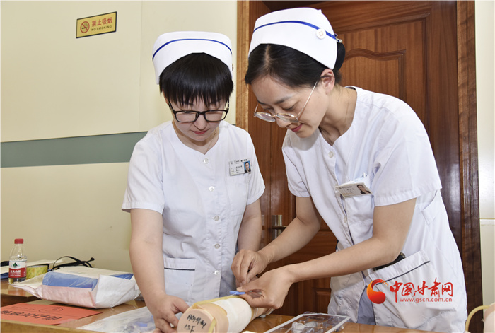 解聘哺乳期女工，違法！法院判決用人單位承擔(dān)雙倍賠償