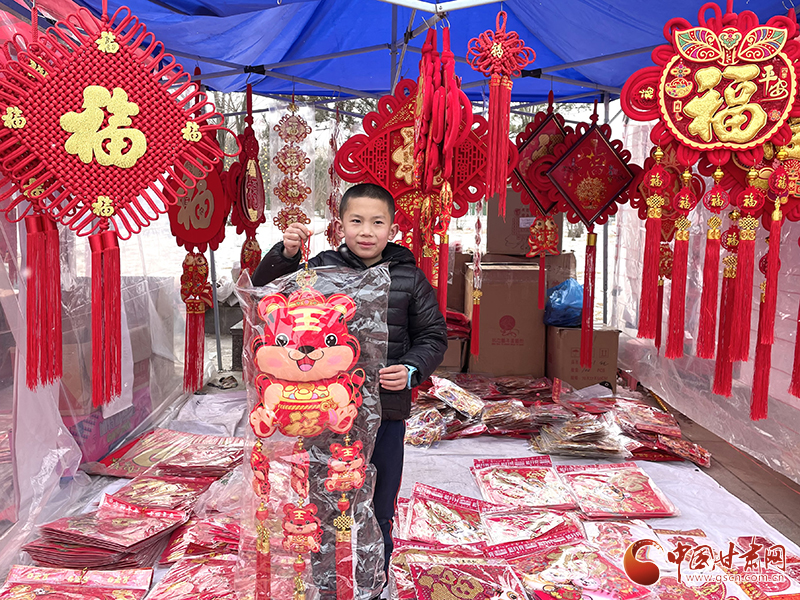 【網(wǎng)絡(luò)中國(guó)節(jié)·春節(jié)】甘肅靜寧：過(guò)年的儀式感，從置辦年貨開(kāi)始