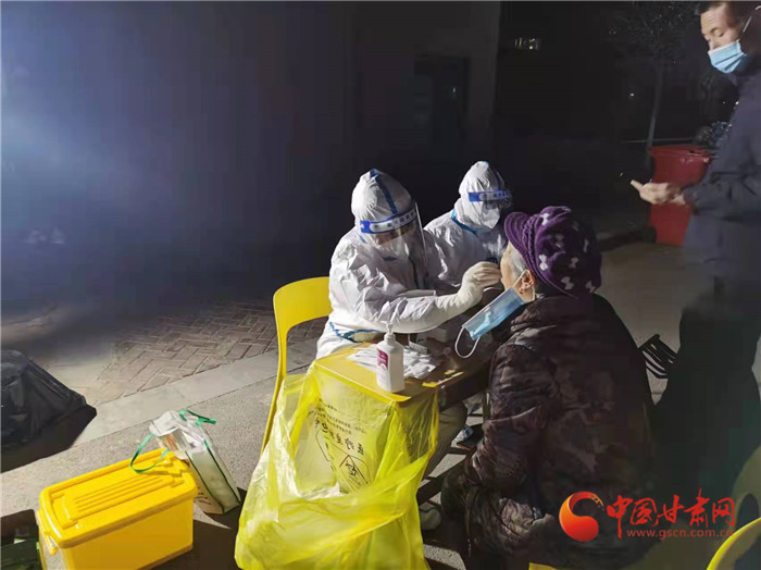 專家詳解新版新冠診療方案：為何輕型病例可以不住院了？