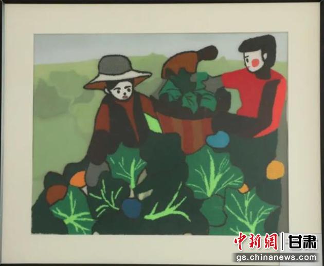 皋蘭縣高原夏菜項(xiàng)目幫助當(dāng)?shù)貗D女增收致富。刺繡 黃淑娟 繡稿 趙海科