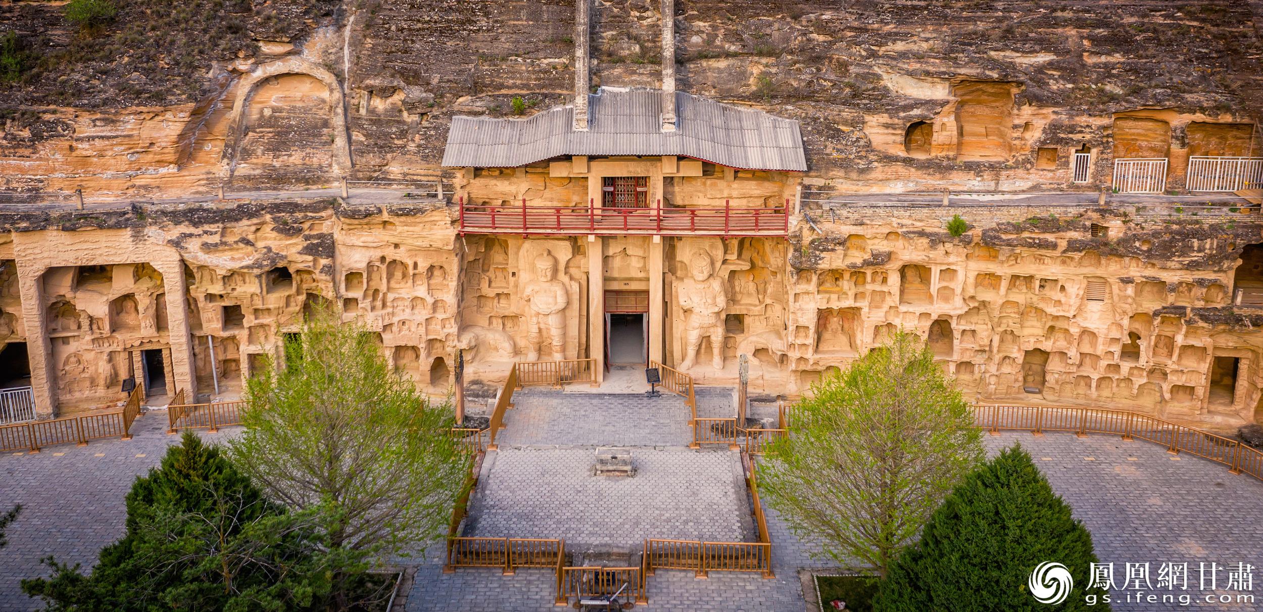 北石窟寺始建于北魏，經(jīng)多個朝代增修形成密集窟龕。北石窟寺文物保護研究所供圖
